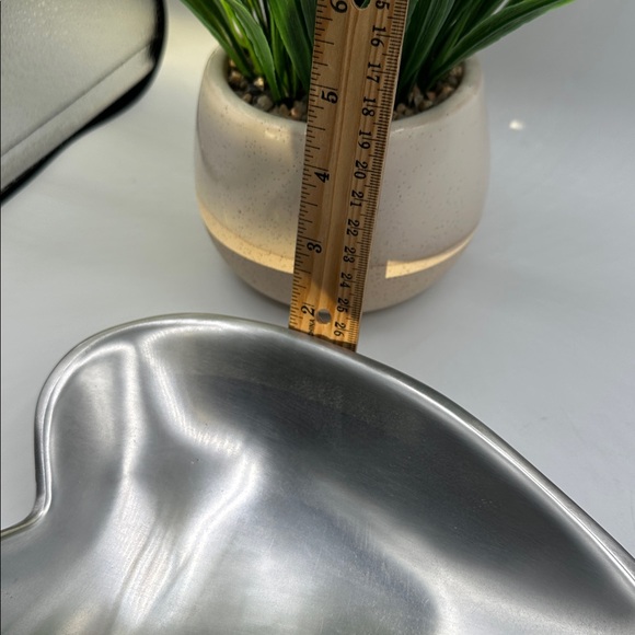 Nambe Heart Shaped Bowl, #118 B. Beautiful 8.5” long - Picture 8 of 9